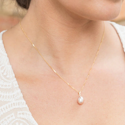 Ikecho 9ct Yellow Gold Pink 7.5mm-10.5mm Freshwater Pearl "Gold Moon" Pendant