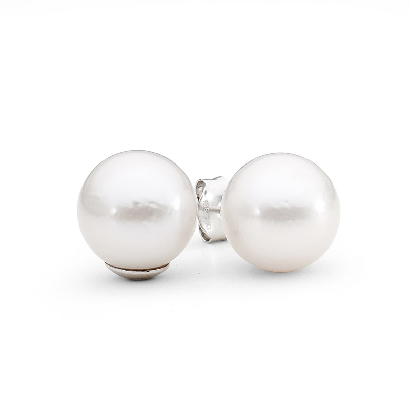 Ikecho Sterling Silver White Round 7-7.5mm Freshwater Pearl "Claire" Stud Earrings