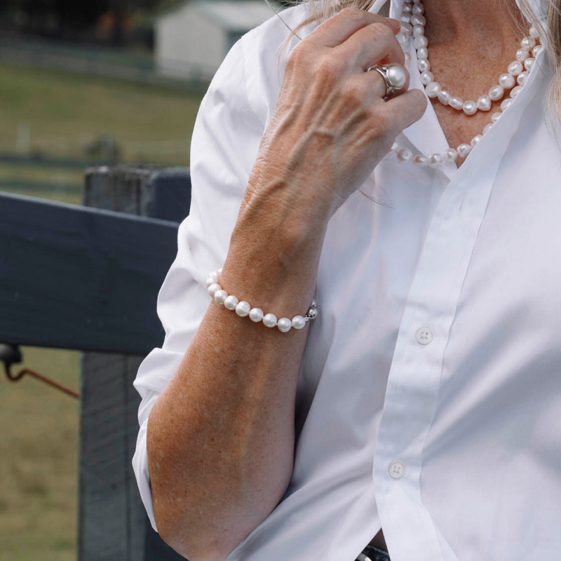 Ikecho White Circle Freshwater Pearl Bracelet 8/9MM Stainless Steel Clasp 19cm "Cyra"