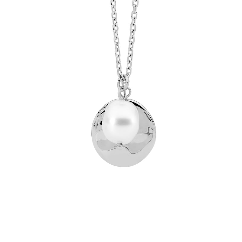 Ellani Stainless Steel Disk w Freshwater Pearl Pendant SP131S